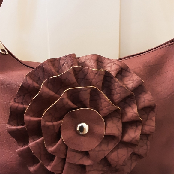 Rich purse! In color ... - Picture 2 of 2